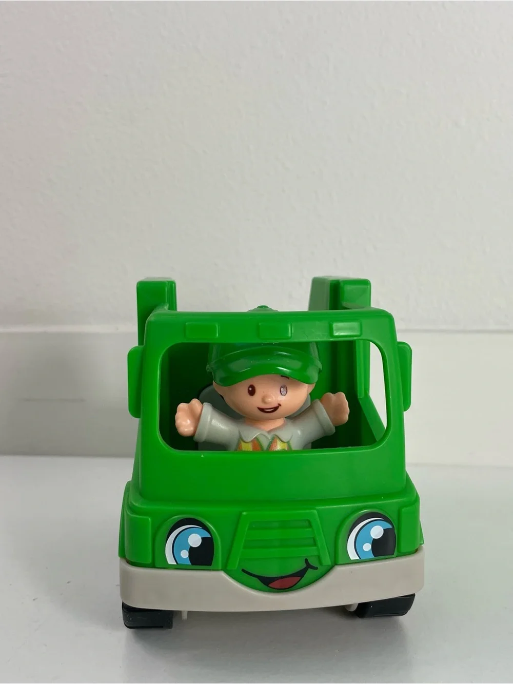 Little People Recycle Truck and Trashman Driver Figure Fisher-Price
